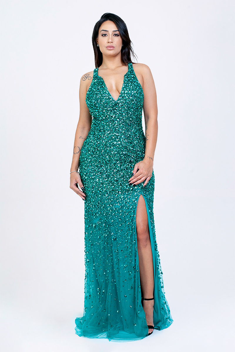 VESTIDO LONGO COM PEDRARIA E DECOTE EM V