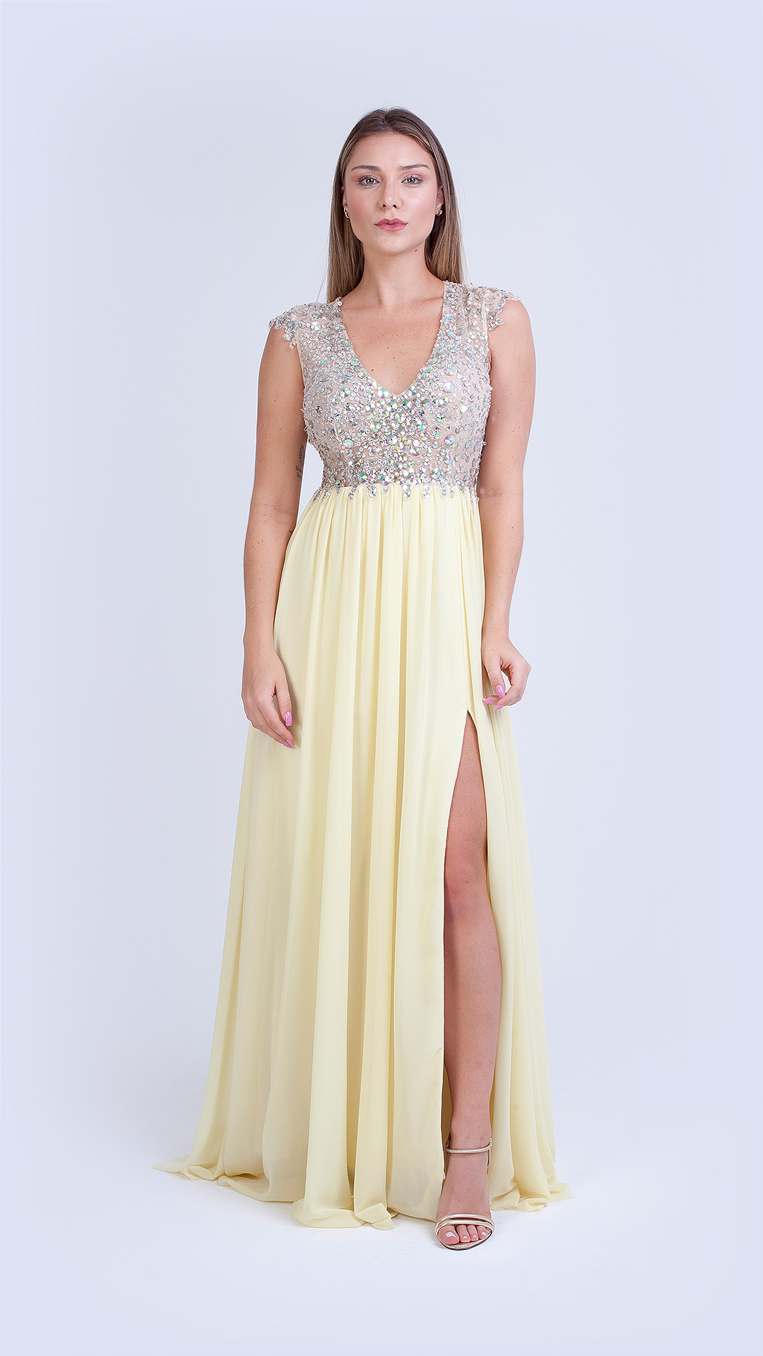 VESTIDO LONGO VOAL COM PEDRAS E TULE